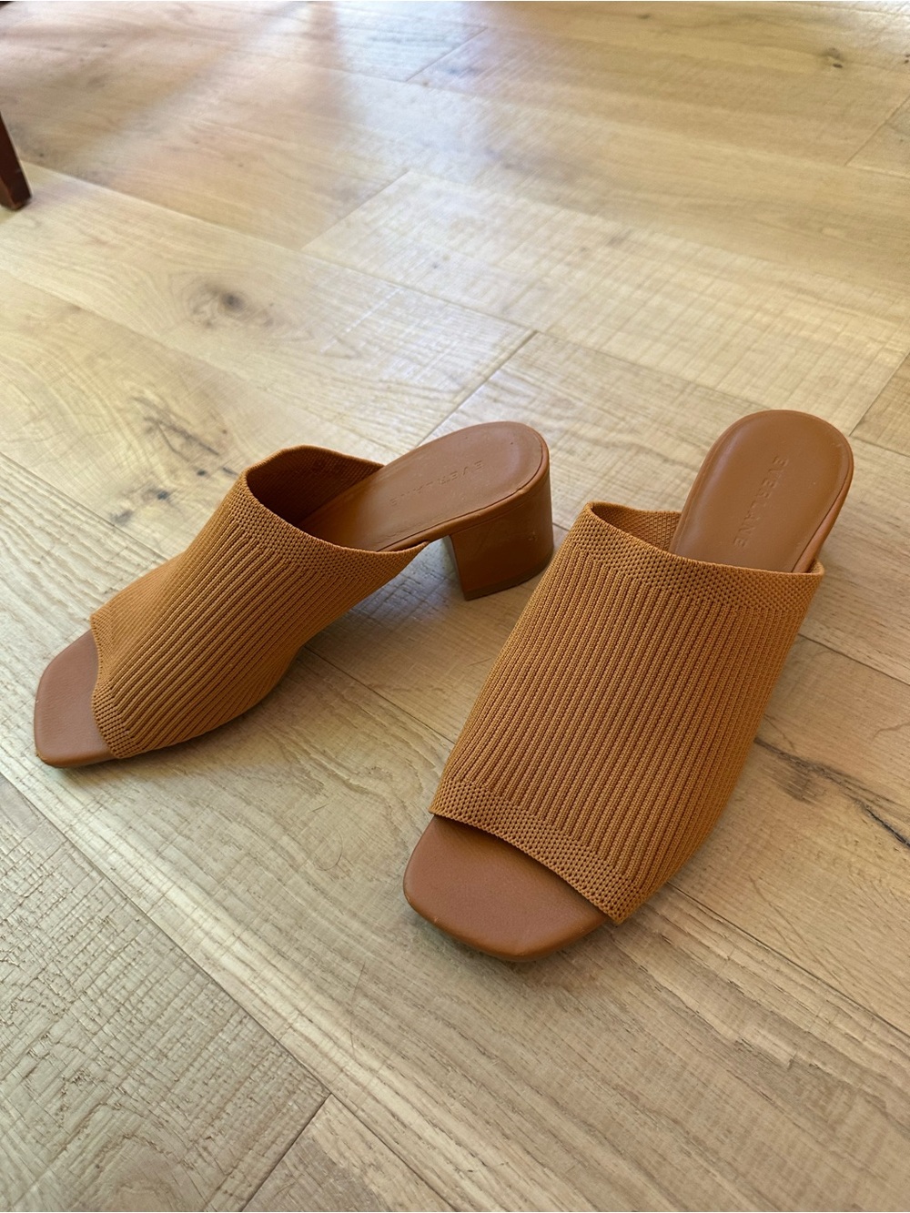Everlane Ribbed Knit Open-Toe Mule Heels in Tan Brown